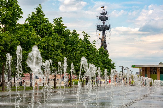 Яркое лето